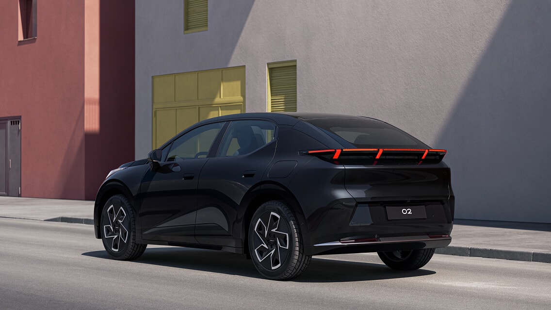 Lynk & Co 02