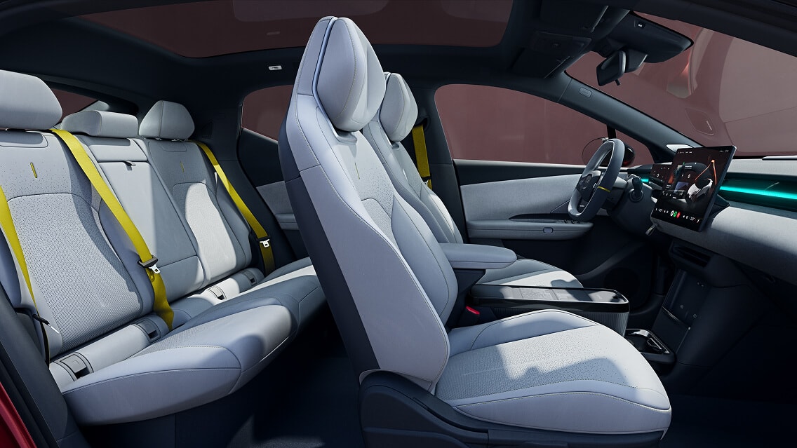 Lynk&Co 02