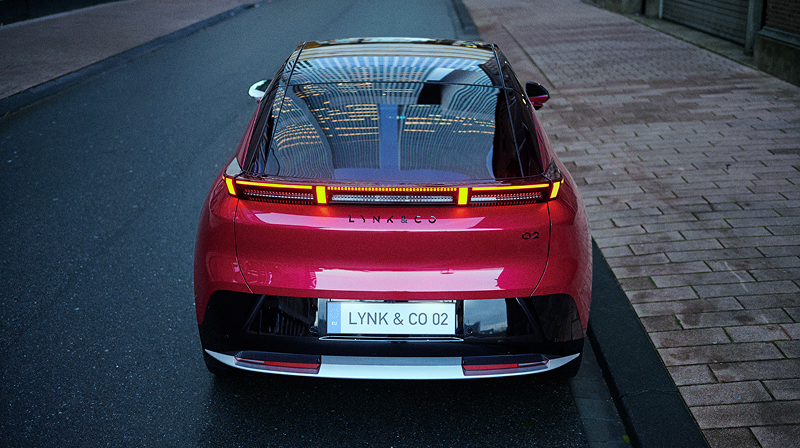 Lynk & Co 02