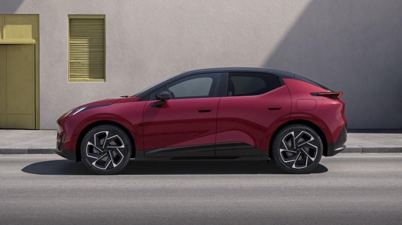 Lynk & Co 02 Core